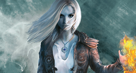 trono de vidro personagem