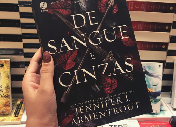 de sangue e cinzas jennifer l. armentrout